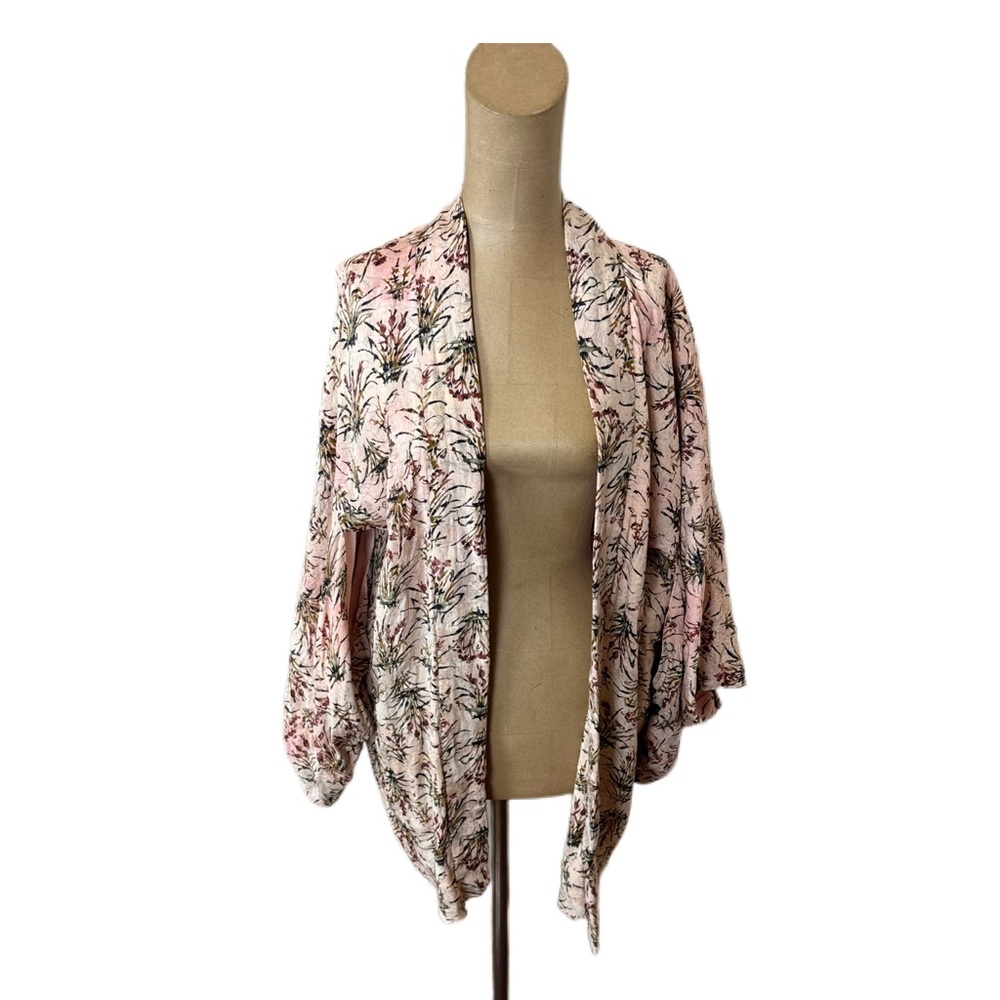 Vintage Japanese Short Kimono Jacket Size Small/Medium